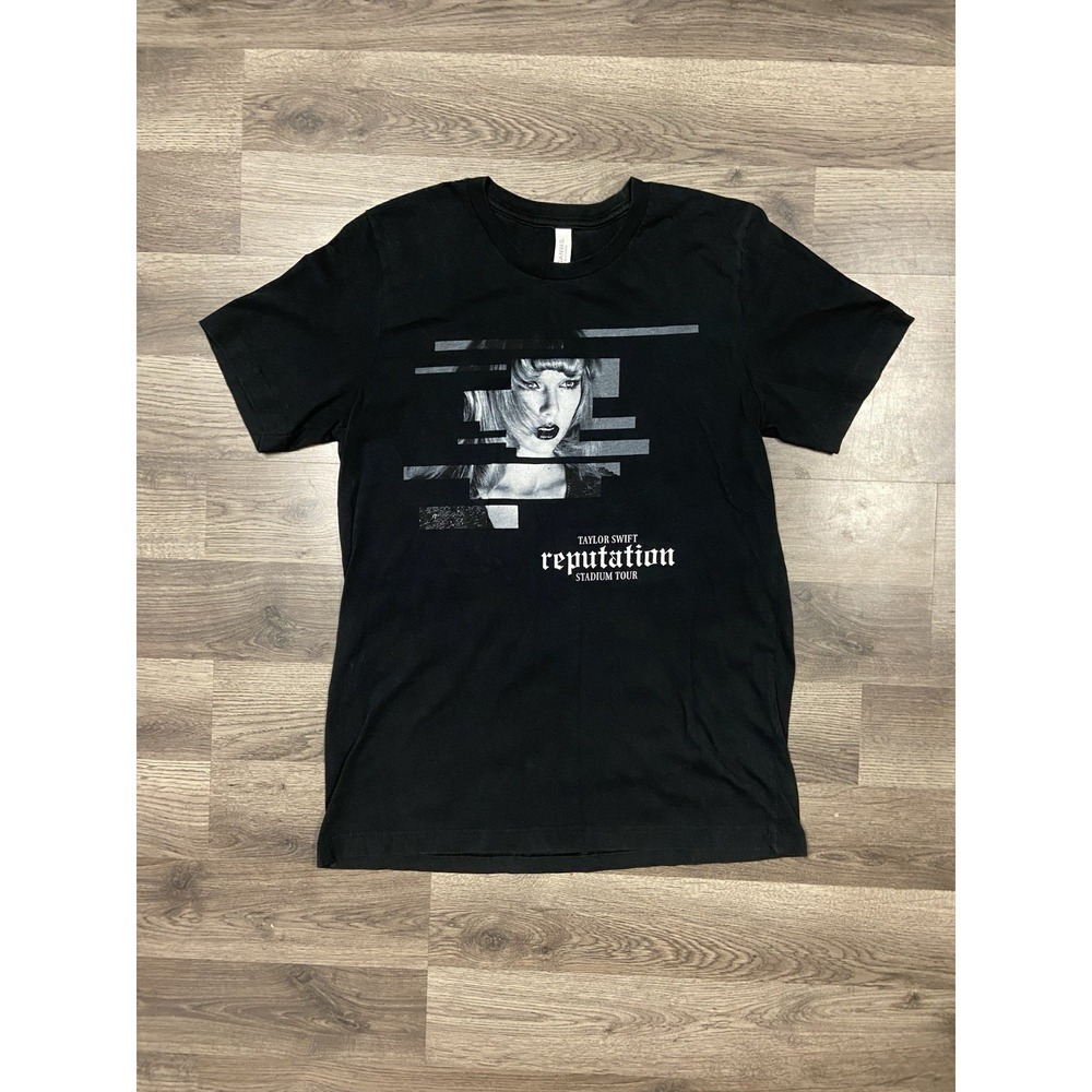 Taylor swift‎ reputation stadium tour shirt size medium black concert folk music